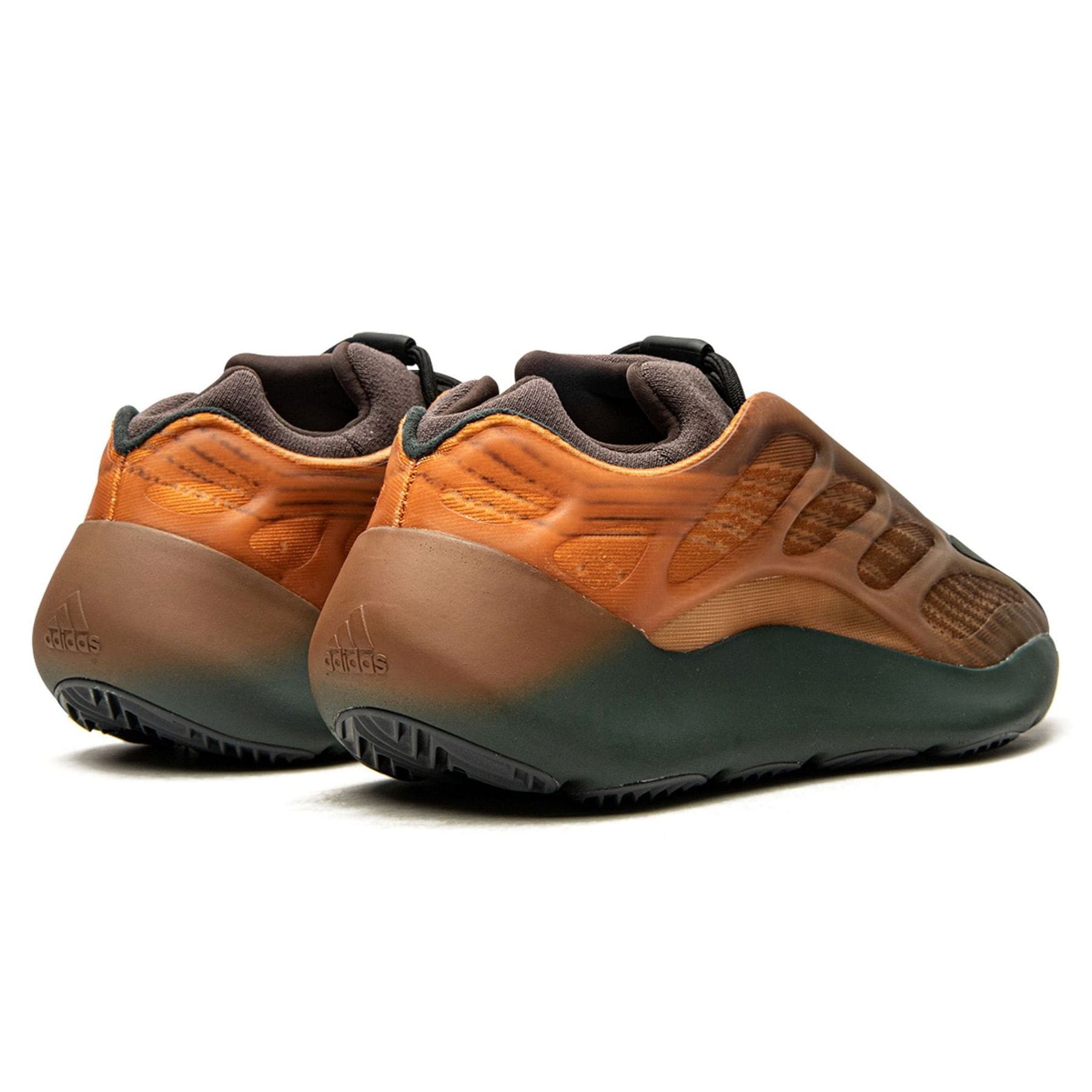 Yeezy 700 V3 'Copper Fade'